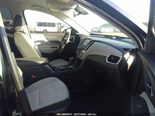 Chevrolet EQUINOX LT 2018 2GNAXTEX6J6312234 Image 5