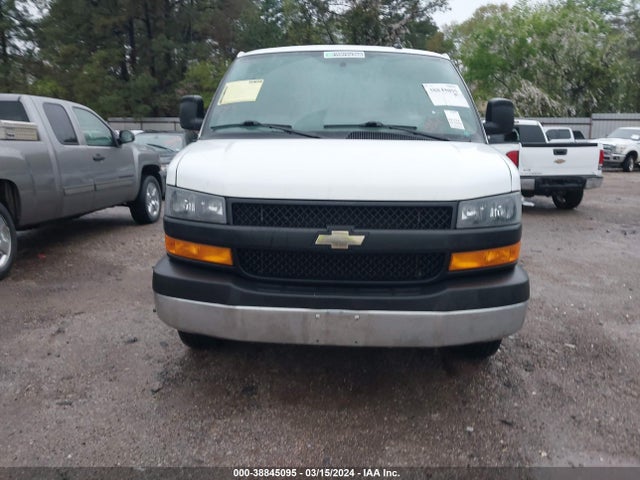 Chevrolet Express 2500 Work Van 2019 1GCWGAFP0K1196096 Image 13