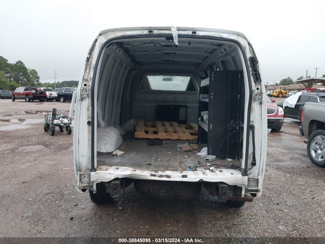 Chevrolet Express 2500 Work Van 2019 1GCWGAFP0K1196096 Image 17