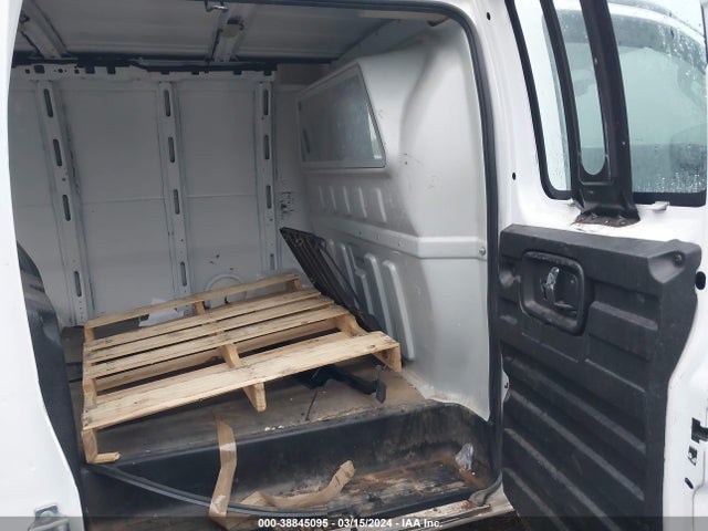 Chevrolet Express 2500 Work Van 2019 1GCWGAFP0K1196096 Image 8
