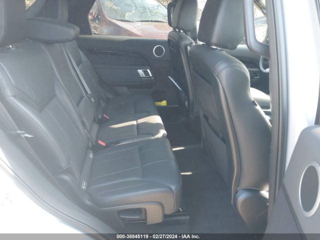 SALRGBBV5HA037311 Land Rover Discovery Se