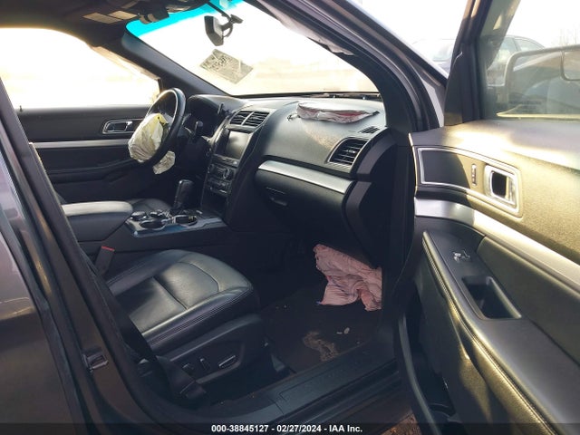 Ford EXPLORER XLT 2016 1FM5K8D85GGD06834 Image 5