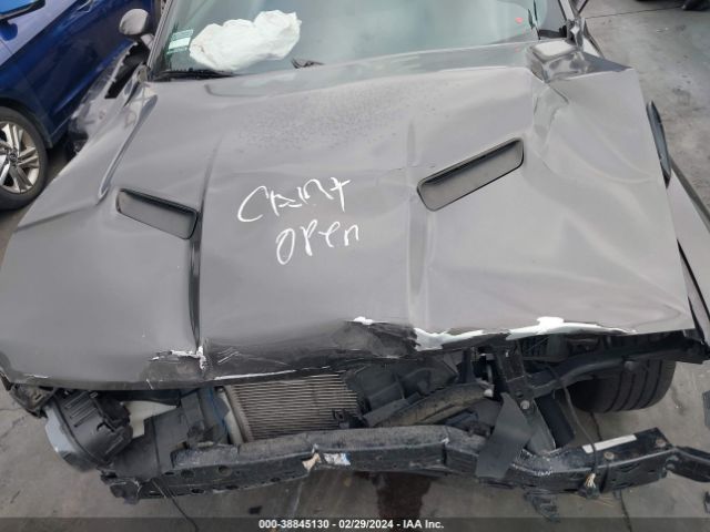 2C3CDZAG9GH138535 Dodge Challenger Sxt