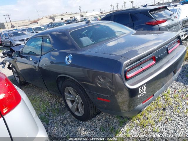 2C3CDZAG9GH138535 Dodge Challenger Sxt
