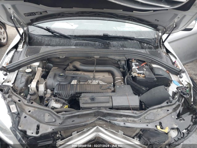 YV4612RK3F2735251 Volvo Xc60 T5/t5 Premier