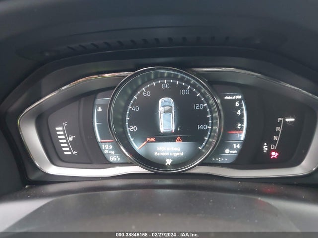 YV4612RK3F2735251 Volvo Xc60 T5/t5 Premier