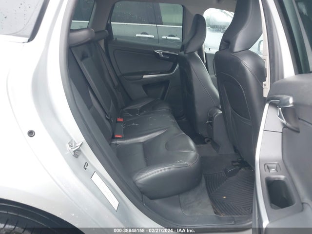 YV4612RK3F2735251 Volvo Xc60 T5/t5 Premier