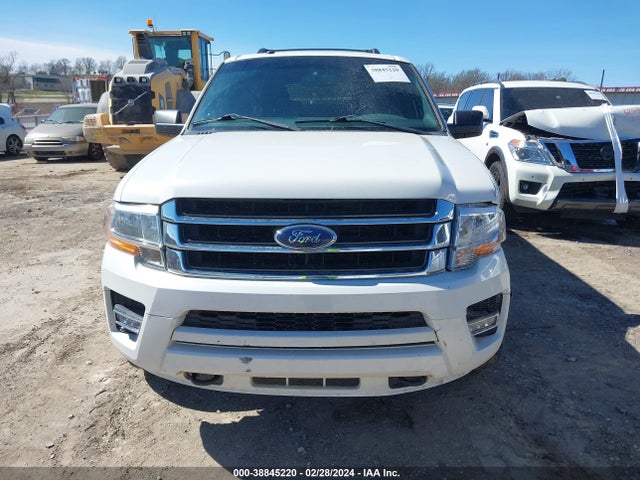 Ford Expedition El Xlt 2015 1FMJK1JT5FEF47978 Image 12