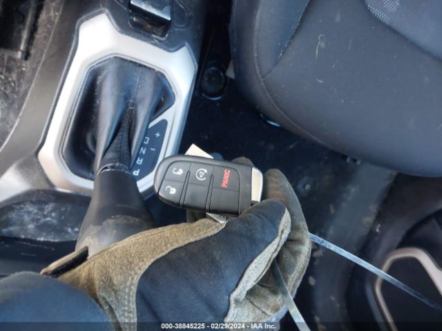 ZACCJBBT3GPD62714 Jeep Renegade Latitude