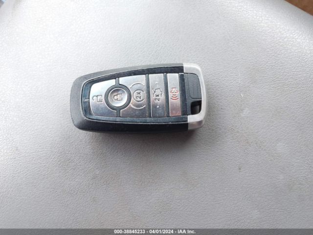3FA6P0MUXKR124210 Ford Fusion Hybrid Sel