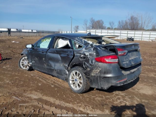 3FA6P0MUXKR124210 Ford Fusion Hybrid Sel