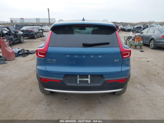 YV4L12UE4R2228870 Volvo Xc40 B5 Plus Bright Theme