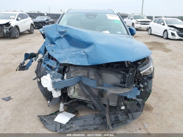 YV4L12UE4R2228870 Volvo Xc40 B5 Plus Bright Theme