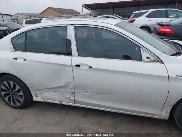 1HGCR6F70FA002801 Honda Accord Hybrid Touring
