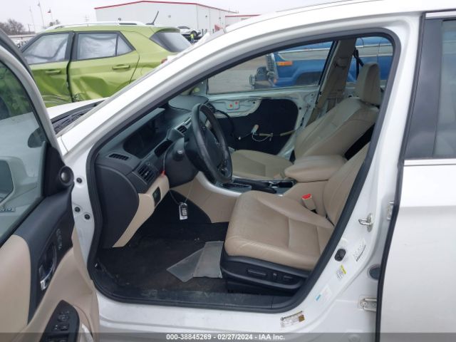 1HGCR6F70FA002801 Honda Accord Hybrid Touring