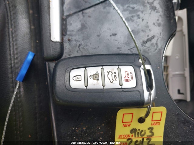 2012 HYUNDAI SONATA SE VIN: 5NPEC4AC1CH430902