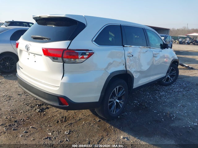 Toyota Highlander Le 2019 5TDZARFH7KS055048 Image 4
