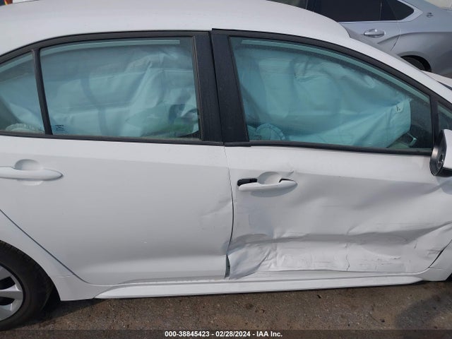 Toyota COROLLA LE 2024 5YFB4MDE4RP117772 Image 13