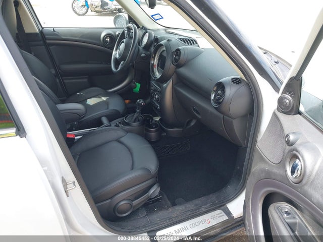 2014 MINI COUNTRYMAN WMWZC3C53EWP26511 Photo 4