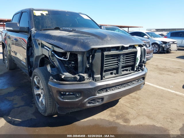 RAM 1500 Laramie  4x4 5'7 Box 2022 1C6SRFJT7NN141935 Image 6