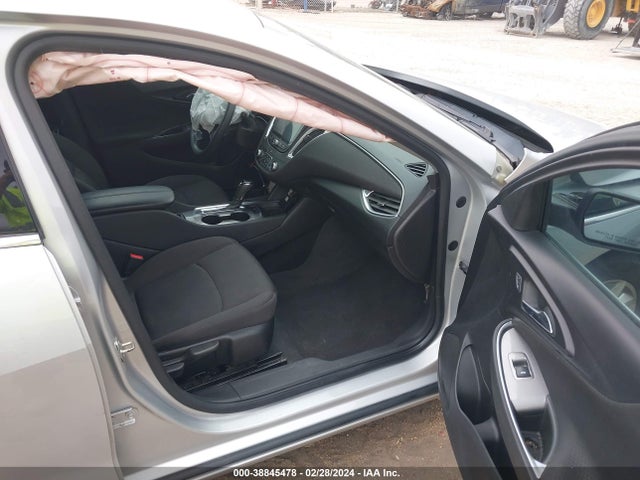 Chevrolet MALIBU LT 2019 1G1ZD5ST5KF136990 Image 5