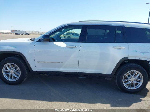 1C4RJKAG8P8821872 Jeep Grand Cherokee L Laredo 4x4