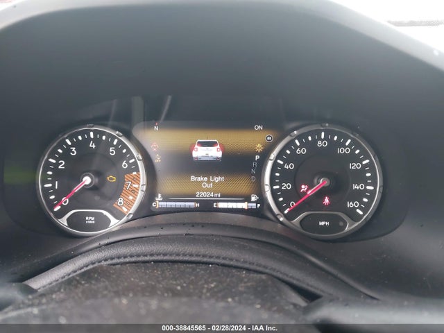 ZACNJDE13NPN66728 Jeep Renegade Altitude 4x4