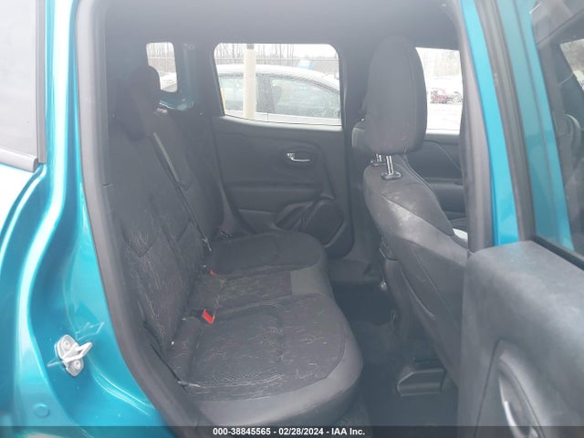 ZACNJDE13NPN66728 Jeep Renegade Altitude 4x4