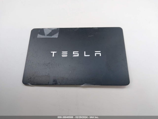5YJ3E1EB0NF273334 Tesla Model 3 Long Range Dual Motor All-wheel Drive