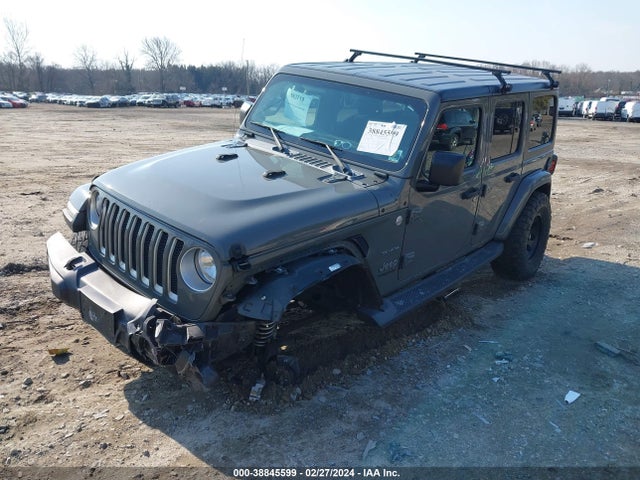 1C4HJXEN7JW249925 Jeep Wrangler Unlimited Sahara 4x4