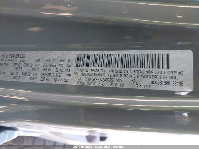 1C4HJXEN7JW249925 Jeep Wrangler Unlimited Sahara 4x4
