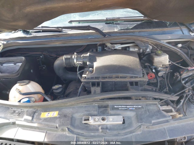 WD3PE7CD1JP635867 Mercedes-Benz Sprinter 2500 Standard Roof V6
