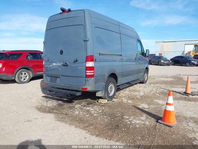 WD3PE7CD1JP635867 Mercedes-Benz Sprinter 2500 Standard Roof V6