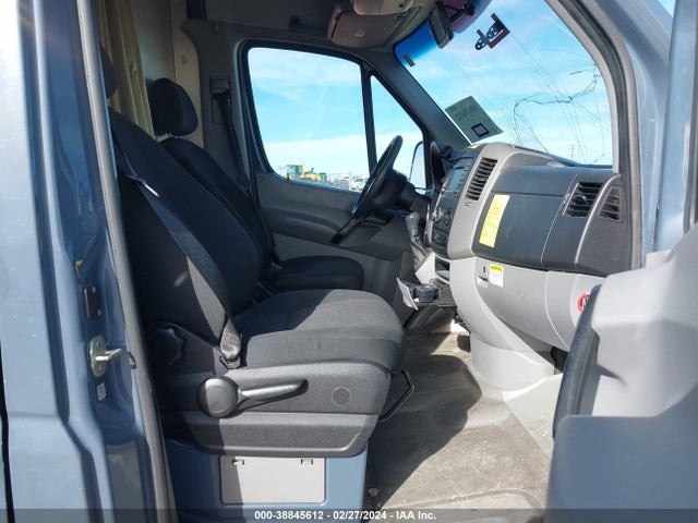 WD3PE7CD1JP635867 Mercedes-Benz Sprinter 2500 Standard Roof V6