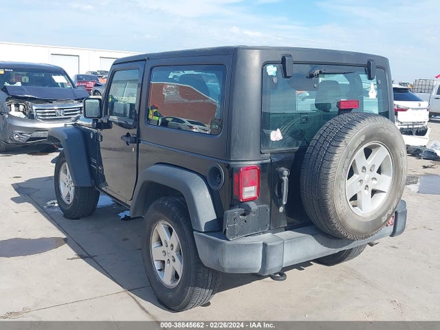 1C4GJWAG3GL204617 Jeep Wrangler Sport