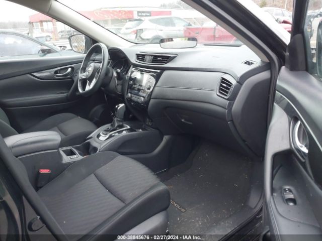 KNMAT2MV0HP540335 Nissan ROGUE SV
