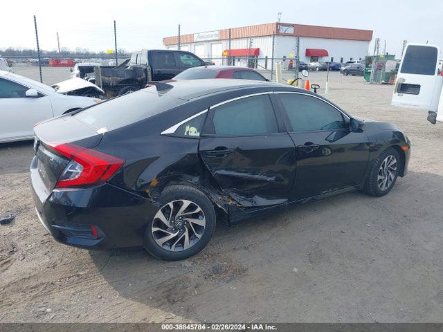 Honda CIVIC EX 2018 2HGFC2F70JH510932 Image 4