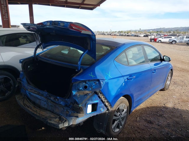 Hyundai ELANTRA SEL 2018 KMHD84LF4JU554178 Image 4