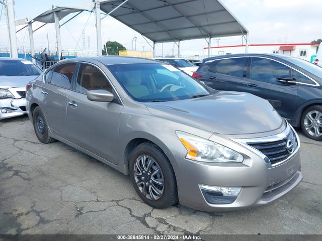 Nissan Altima 2.5 S 2014 1N4AL3AP2EN255628 Image 1