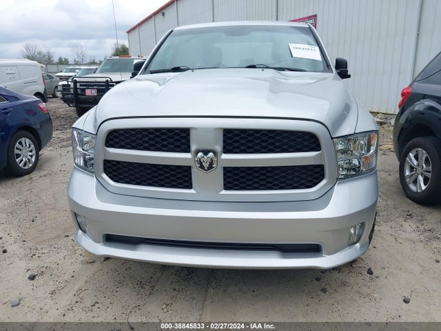 RAM 1500 Express  4x2 6'4 Box 2017 1C6RR6FT4HS662785 Image 12