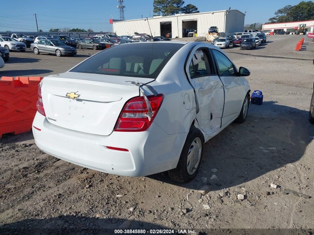 Chevrolet Sonic Ls Auto 2017 1G1JB5SH8H4103923 Image 4
