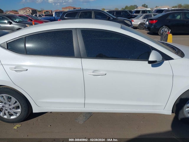 2020 HYUNDAI ELANTRA SE VIN: 5NPD74LF6LH593519
