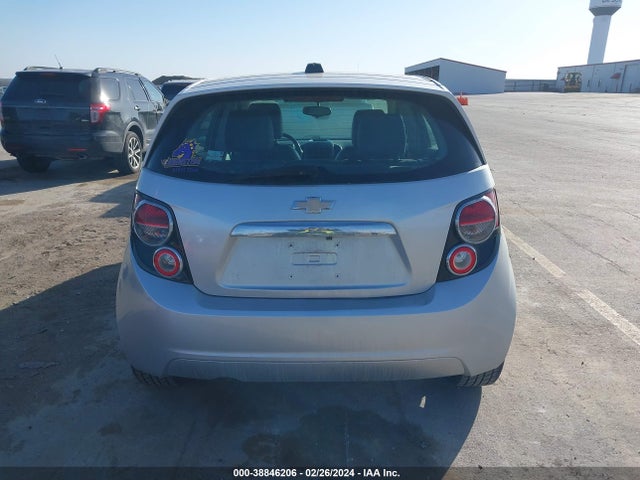 Chevrolet Sonic Ltz Auto 2015 1G1JE6SB2F4123400 Image 16