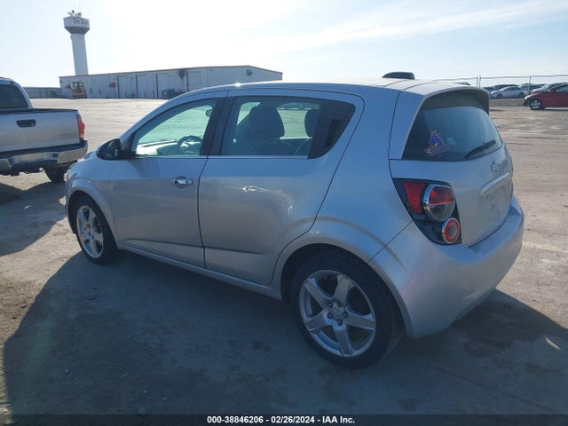 Chevrolet Sonic Ltz Auto 2015 1G1JE6SB2F4123400 Image 3