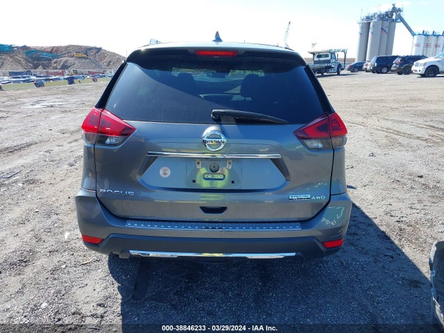 Nissan ROGUE S 2019 5N1AT2MV7KC796403 Image 17