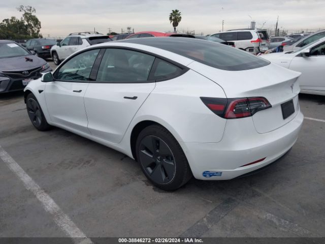 2021 TESLA MODEL 3 5YJ3E1EB4MF003277 Photo 2
