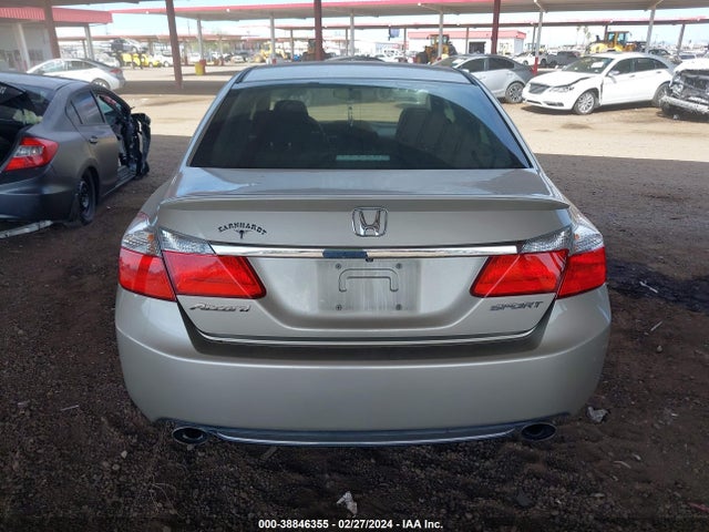 Honda Accord Sport 2015 1HGCR2F58FA206687 Image 16