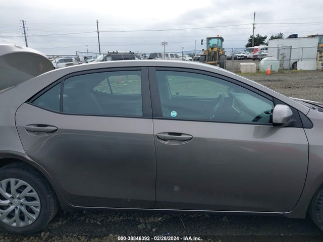Toyota COROLLA LE 2018 2T1BURHE7JC118927 Image 13