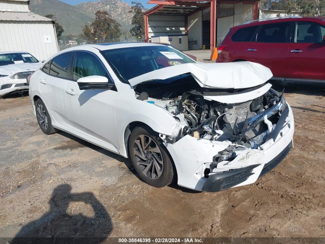 Honda CIVIC EX 2018 19XFC2F76JE208555 main image