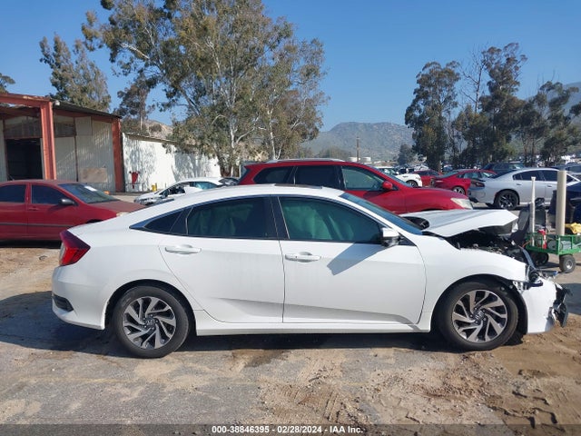 Honda CIVIC EX 2018 19XFC2F76JE208555 Image 14